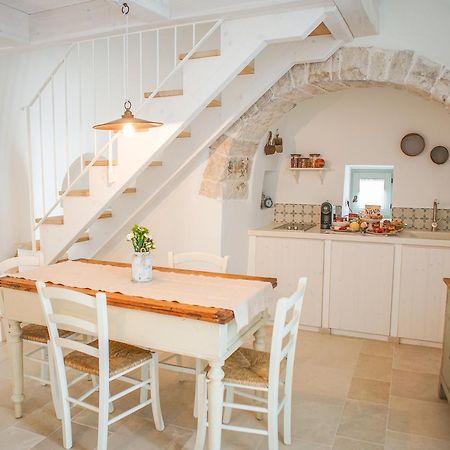 Trullo Essenza-Trulli Anti Charme & Relax Bed and Breakfast Αλμπερομπέλο Εξωτερικό φωτογραφία