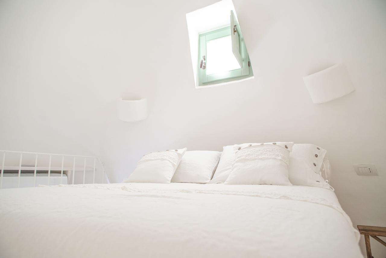 Trullo Essenza-Trulli Anti Charme & Relax Bed and Breakfast Αλμπερομπέλο Εξωτερικό φωτογραφία