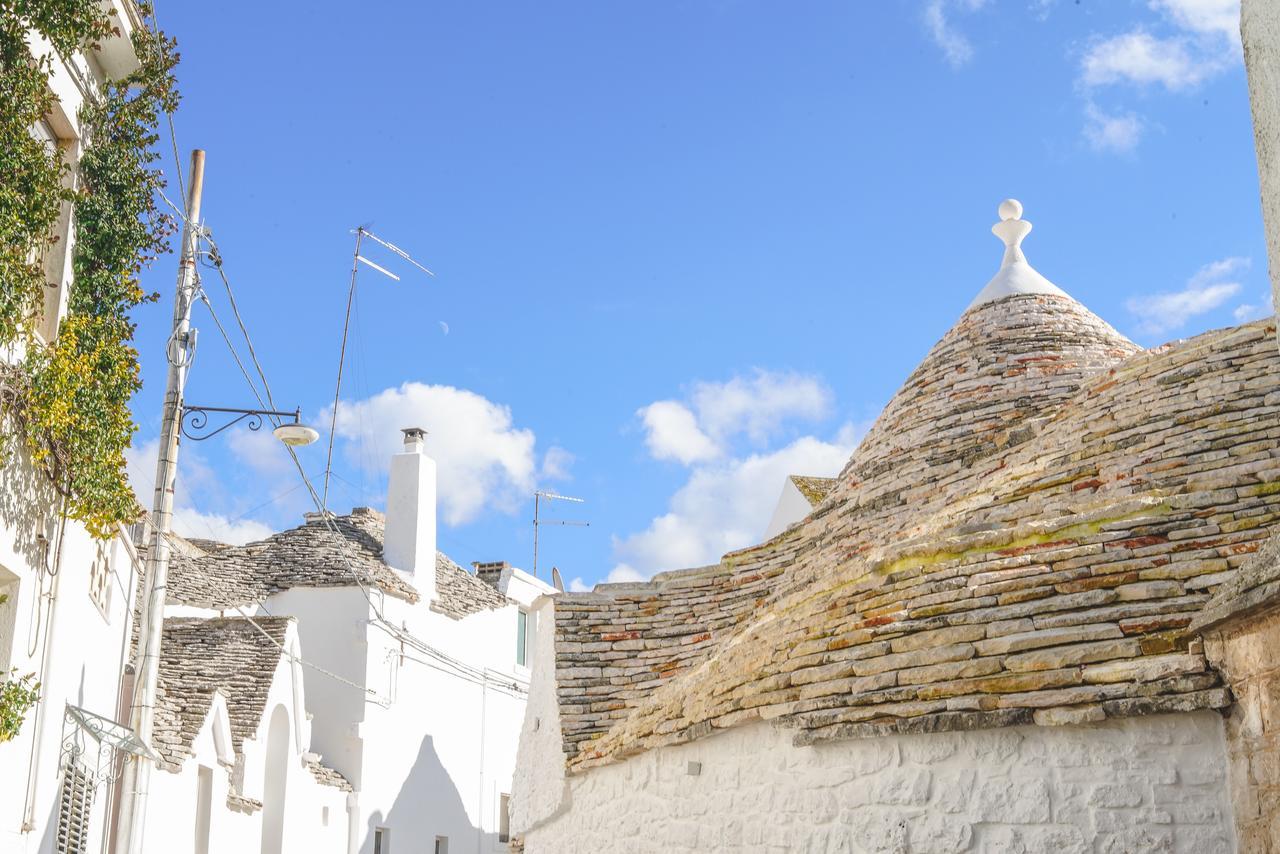 Trullo Essenza-Trulli Anti Charme & Relax Bed and Breakfast Αλμπερομπέλο Εξωτερικό φωτογραφία